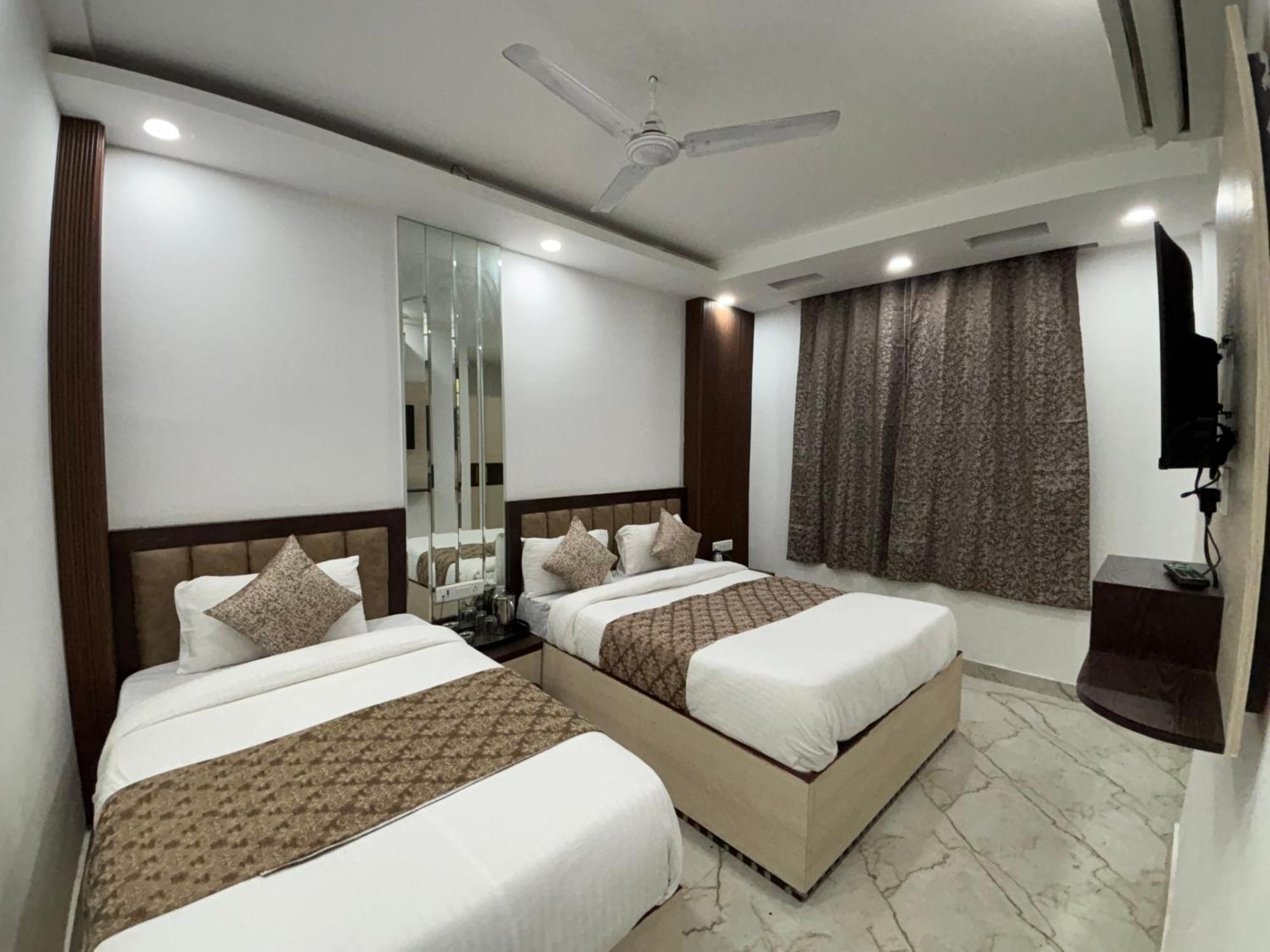 Sweet Guest House New Delhi Buitenkant foto